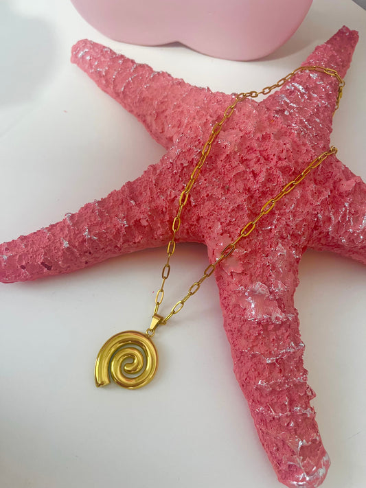 Caracol Necklace